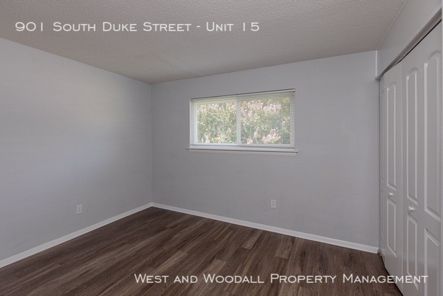 Building Photo - 901 S Duke St