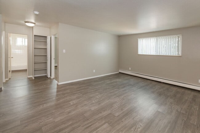 Interior Photo - Mason Manor Apartments