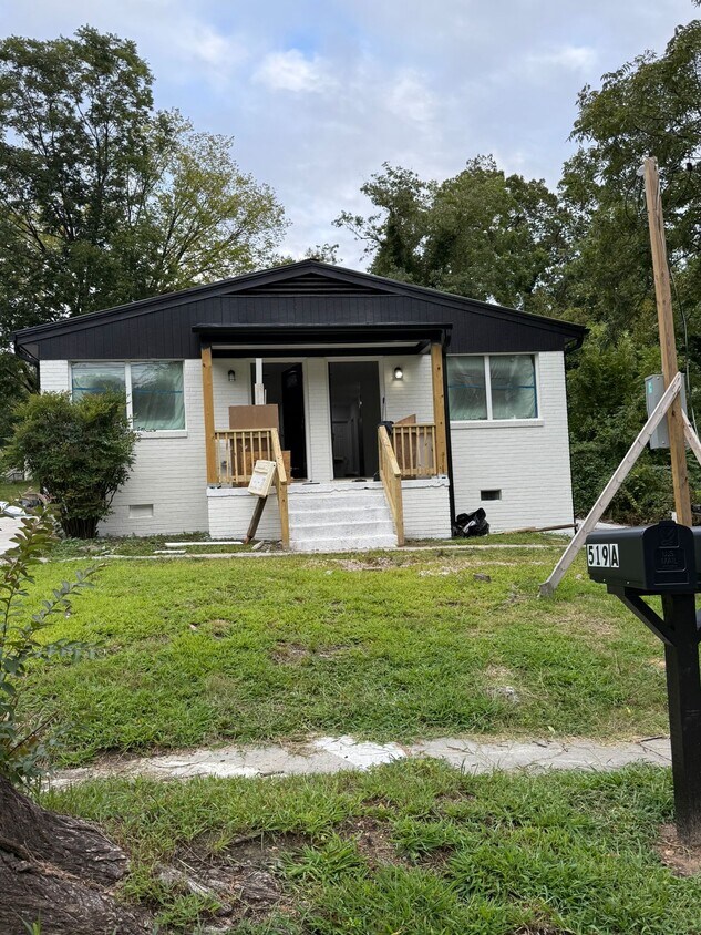 Primary Photo - 519 Walnut St