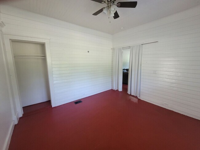 Foto del edificio - Old Shandon - SHORT TERM SUMMER RENTAL AVA...