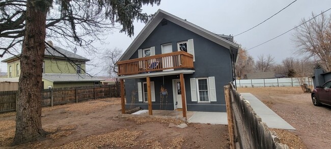 Building Photo - 1120 1/2 S. 9th
