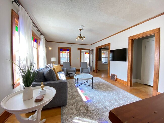 Foto del edificio - Historical Charm Meets Fully Renovated