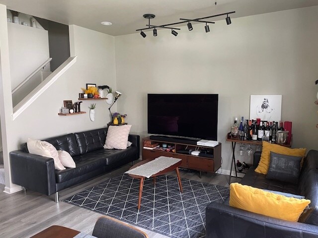 Living Room - 2908 White Thorn Cir