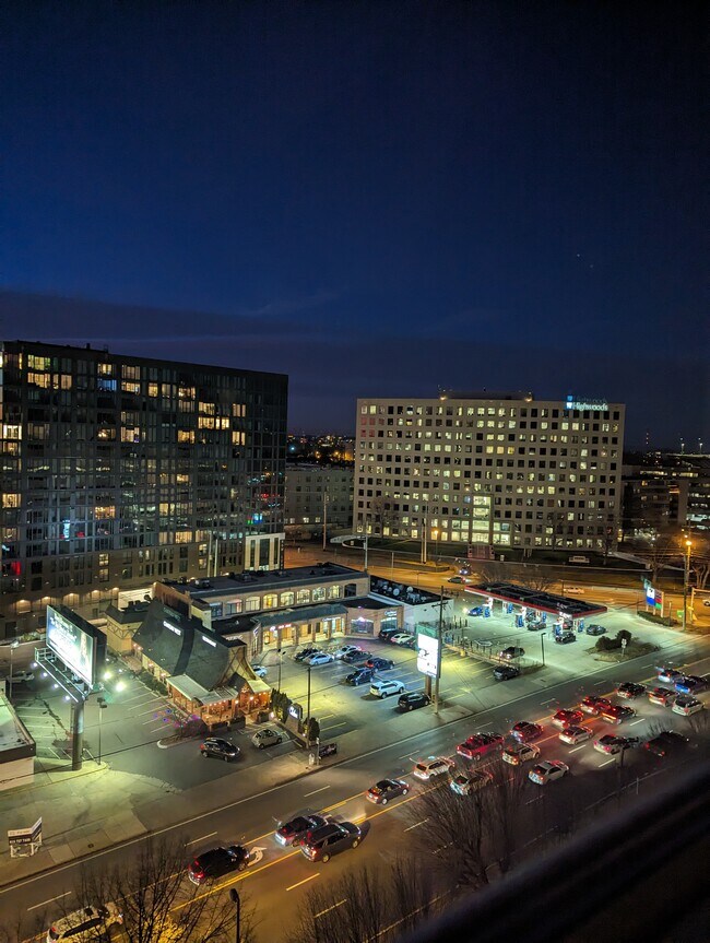 Foto del edificio - 3415 West End Ave