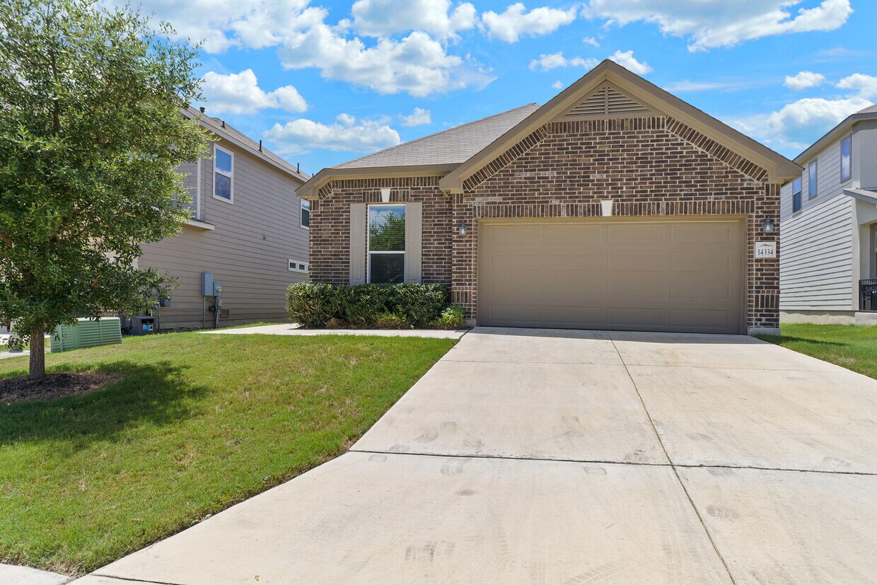 Primary Photo - 14334 Omicron Dr