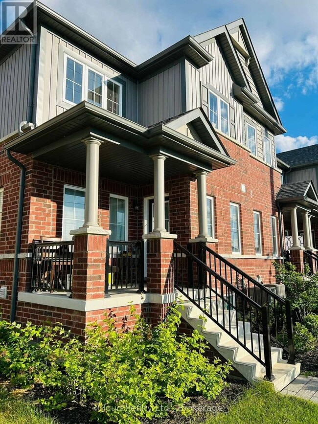 Building Photo - 35 Brixham Ln