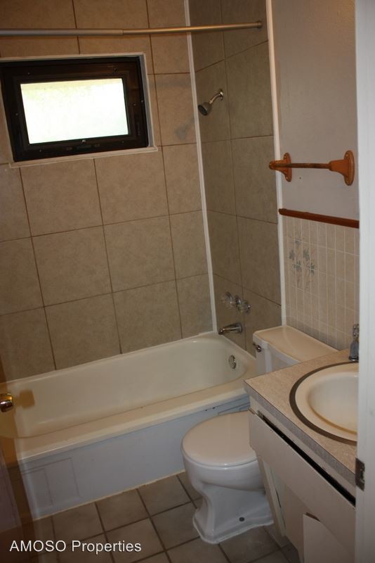 Foto del edificio - 3 br, 2 bath House - 10881 Spring Garden Dr