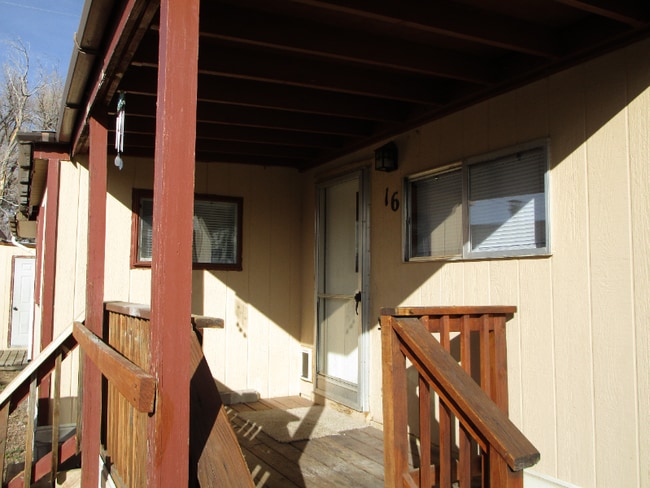 Building Photo - 3841 N Cascade Ave