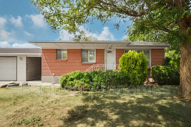 Foto del edificio - 3980 W Rosemary St