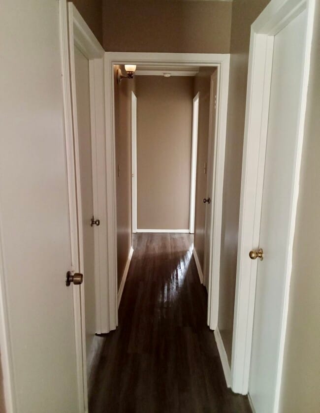 Building Photo - 501 Wynhurst Ct