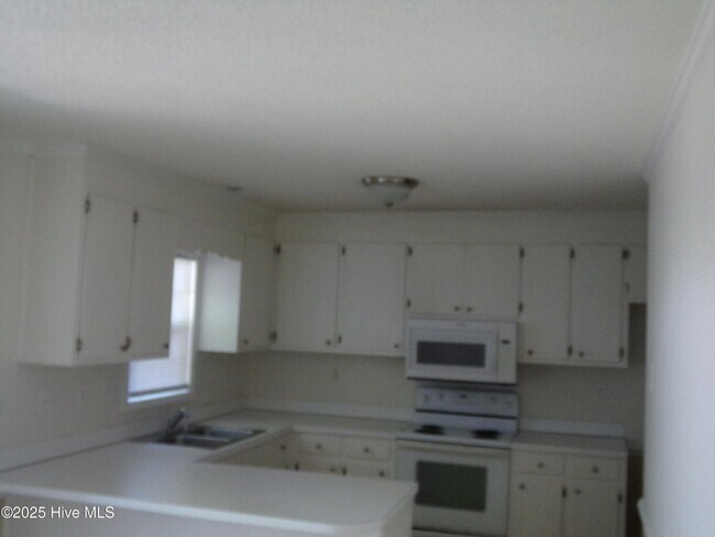 Building Photo - 3987 Sterling Pointe Dr
