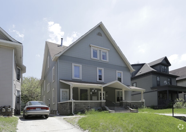 Building Photo - 1601 S Elliot Ave