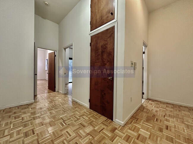 Foto del edificio - 306 West 106th Street