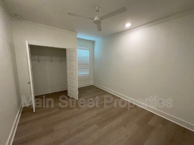 Building Photo - 1322 N 7th Ave