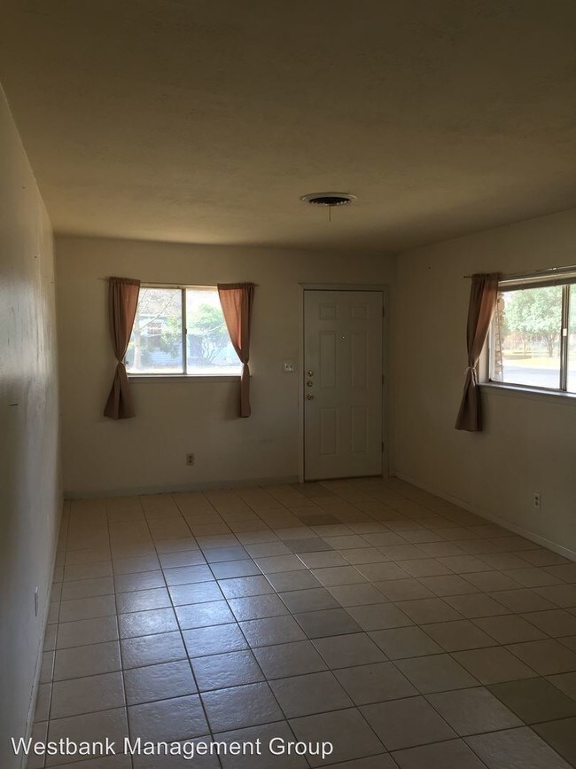 Building Photo - 1708 Redd St