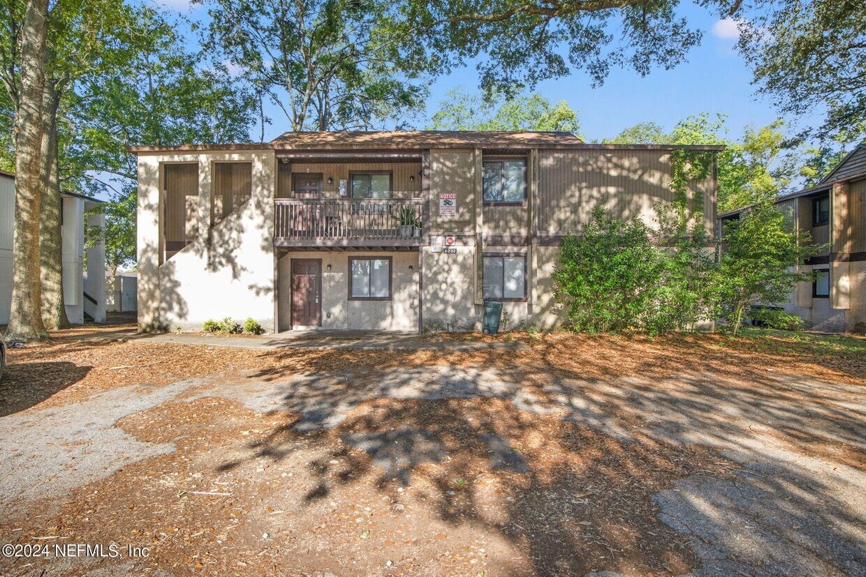 Foto principal - 5232 Westchase Ct