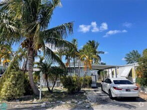Building Photo - 2875 SW 58th St
