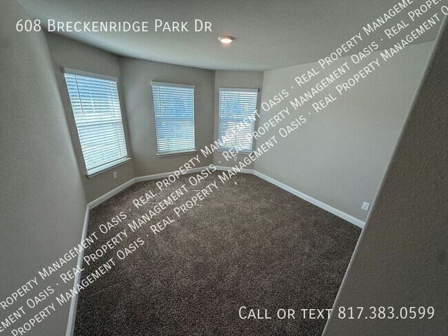 Building Photo - 608 Breckenridge Pk Dr