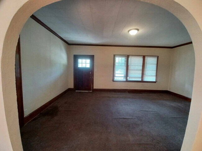 Foto del edificio - 1118 Revell Ave