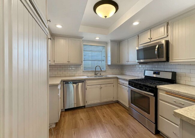 Foto del edificio - 26758 Claudette St