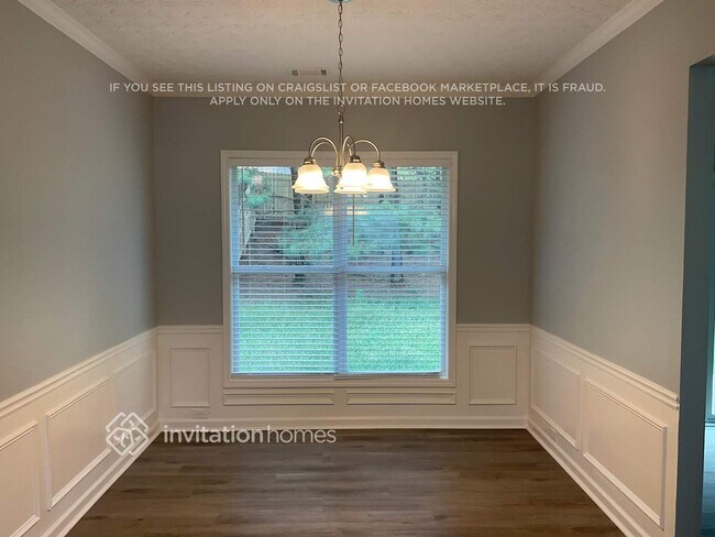 Foto del edificio - 2201 Laurelton Ln SW
