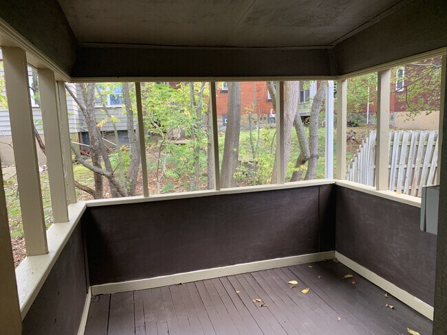 Foto del edificio - 2309 Eldridge St