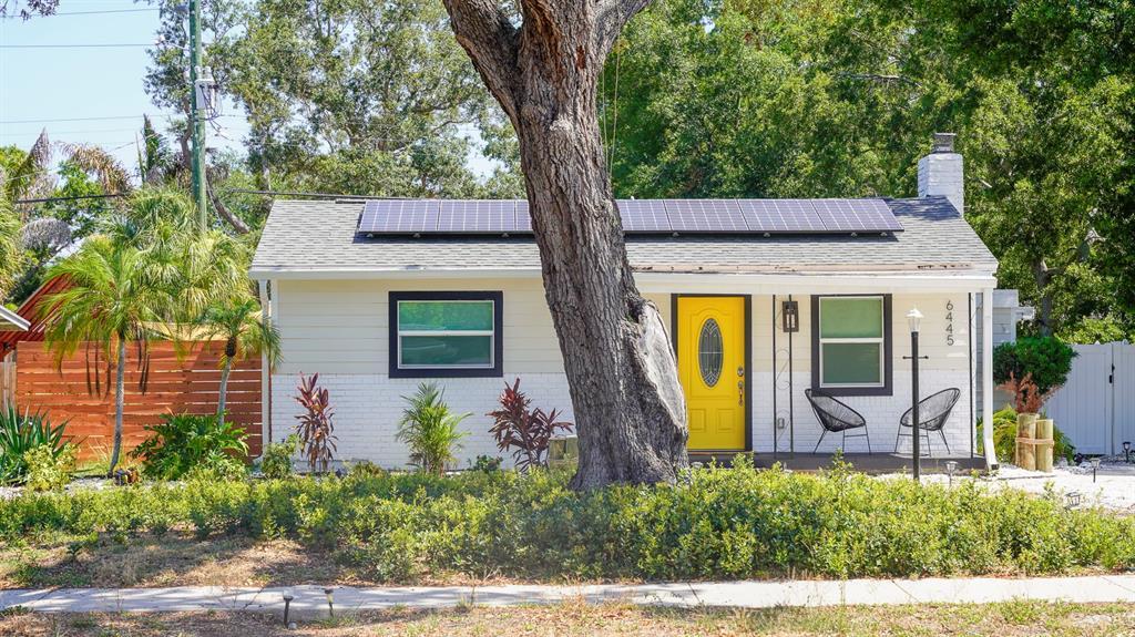 Foto principal - 6445 2nd Ave S