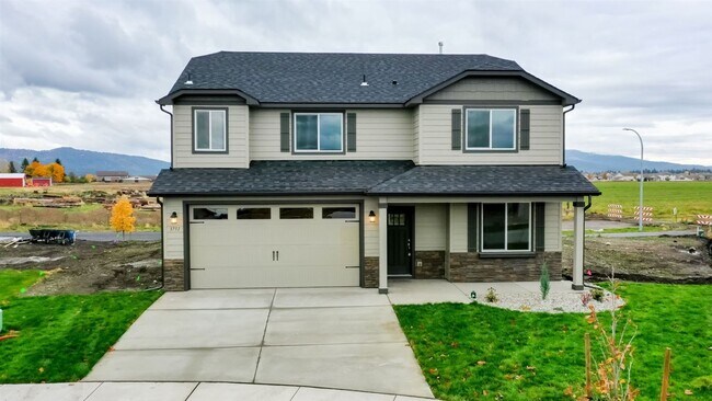 Building Photo - 4 br, 2.5 bath House - 3751 N. Eli Drive