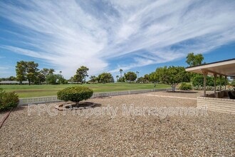 Building Photo - 9605 W Briarwood Cir