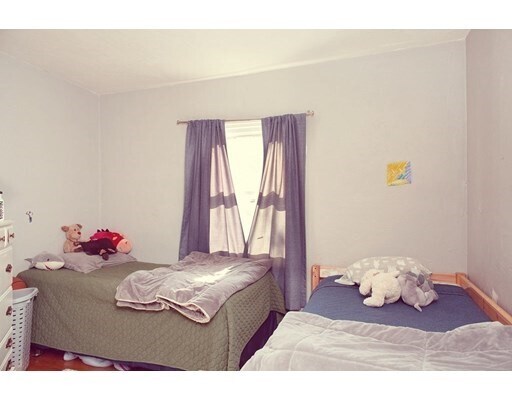 Foto del edificio - 14 Grover St