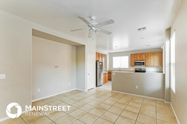 Building Photo - 8044 E Judicial St