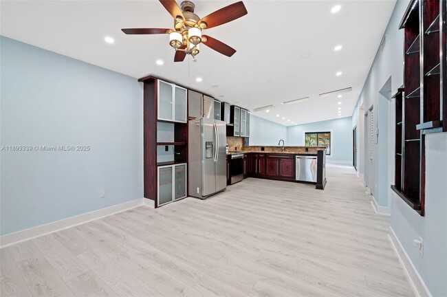 Building Photo - 7366 SW 105th Pl