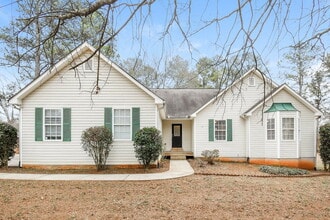 Building Photo - 5191 Memorial Ln SW