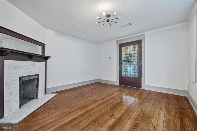 Building Photo - 3 br, 2 bath Duplex - 929 Oglethorpe Avenu...