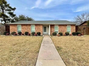 Building Photo - 1305 W Spring Creek Pkwy
