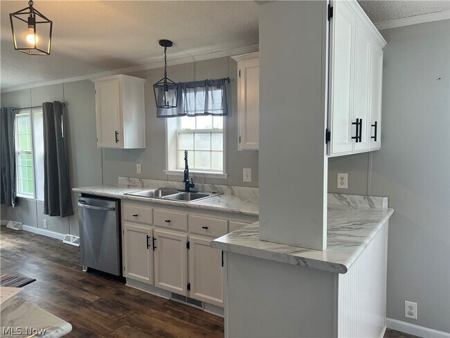 Foto del edificio - 49690 Methodist Ridge Rd