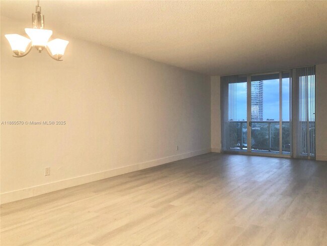 Building Photo - 19390 Collins Ave