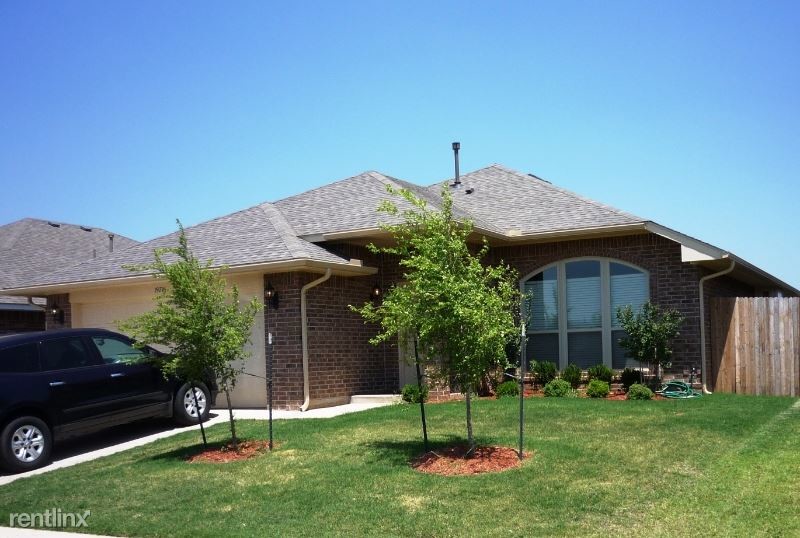 Primary Photo - 4 br, 2 bath House - 19716 Adagio Ln