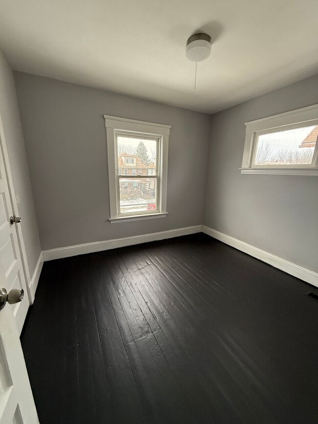 Foto del edificio - Warner Road 4 Bed Single