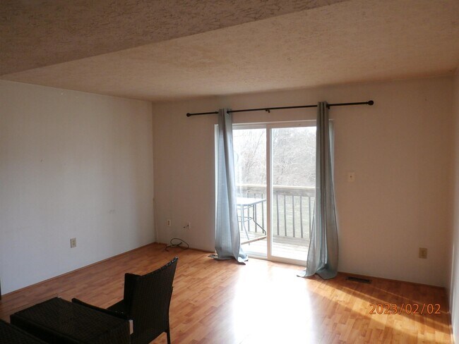 Foto del edificio - 2370 S Henderson St