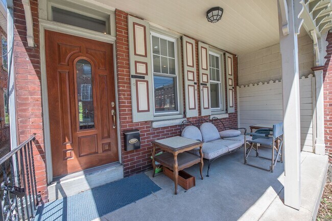 Foto del edificio - 3503 Sunnyside Ave