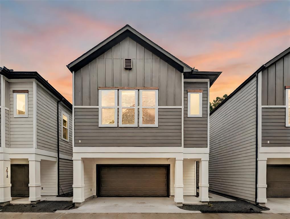 Foto principal - 2514 Terry St