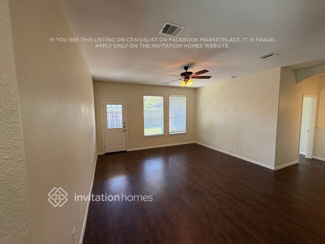 Building Photo - 13529 Raintree Dr