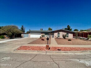 Building Photo - 6709 Los Olivos Ct