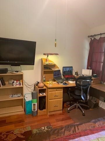 Foto del edificio - 746 Saint Albans Dr