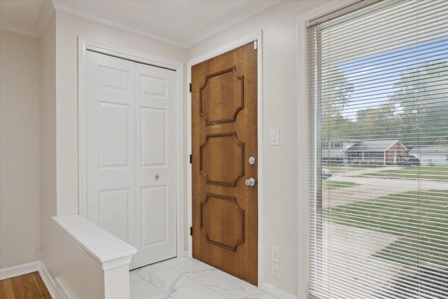 Foto del edificio - 29484 Spring Hill Dr