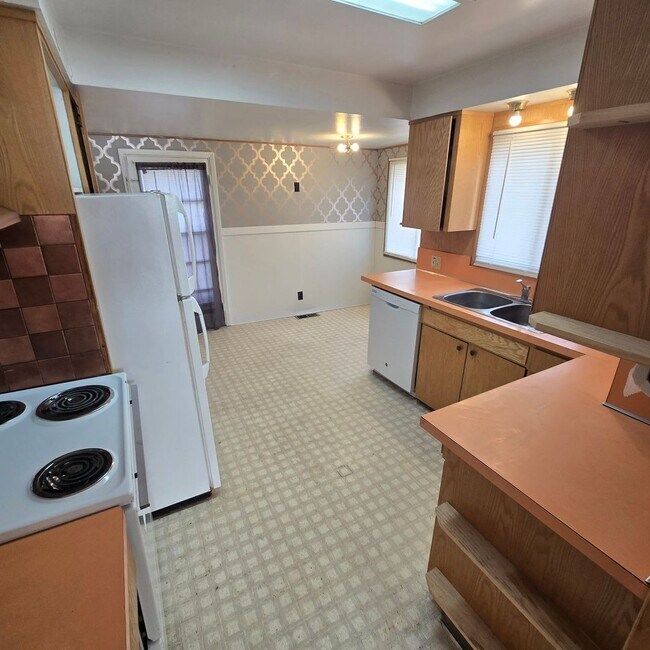 Foto del edificio - 1000 California Ave