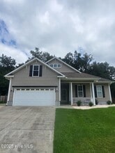 Building Photo - 246 Blue Creek Farms Drive