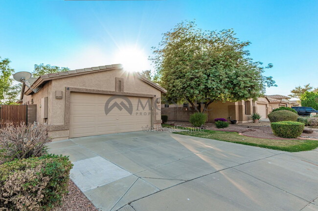 Building Photo - 15807 W Marconi Ave