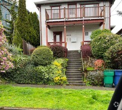 Building Photo - 4114 Interlake Ave N